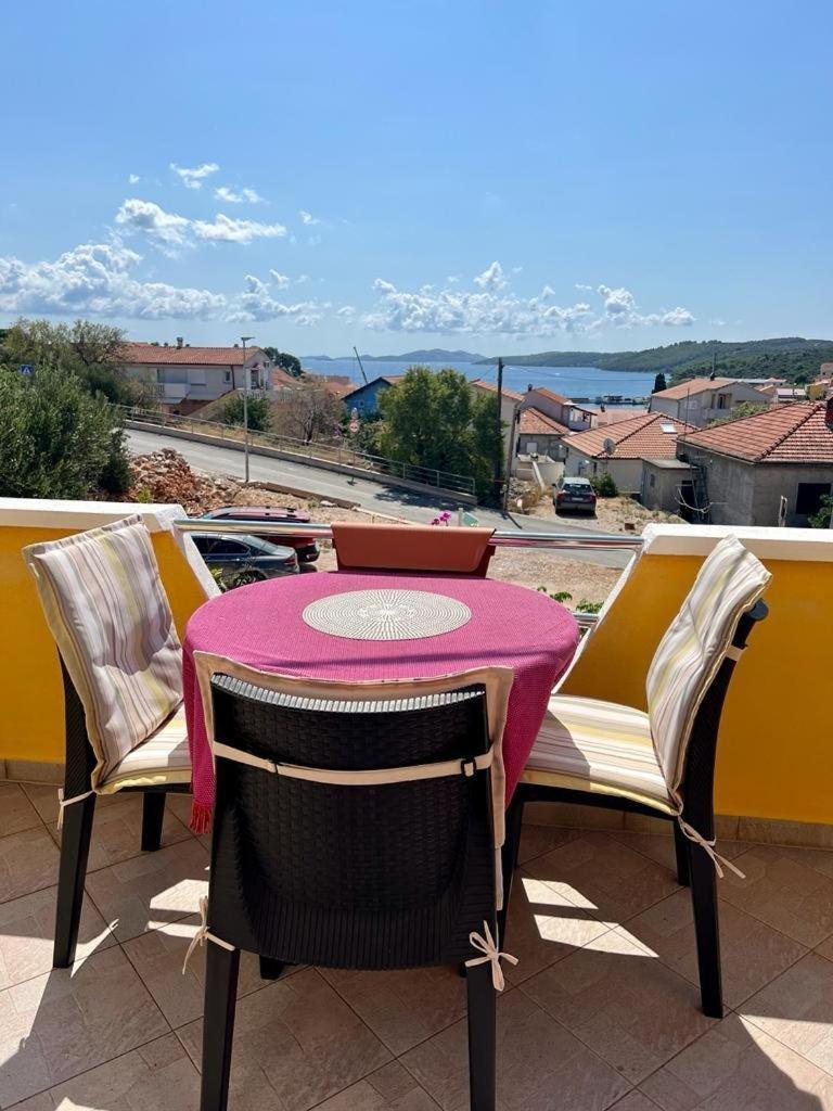 Apartments By The Sea Sali, Dugi Otok - 8110 المظهر الخارجي الصورة
